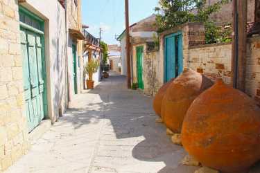 Z Pafos marathon zobaczymy 24 miejsca Cape Greco Famagusta miasta duchów Lefkara Omodos...